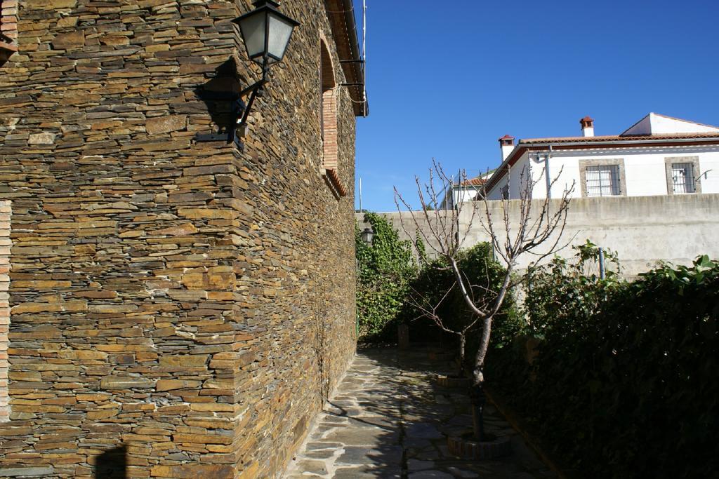 Casa Rural Pena Falcon Torrejon el Rubio Bagian luar foto