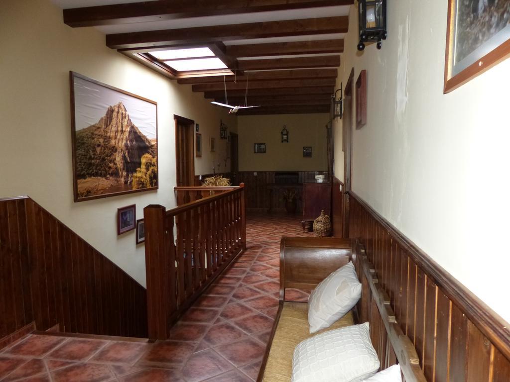 Casa Rural Pena Falcon Torrejon el Rubio Bagian luar foto