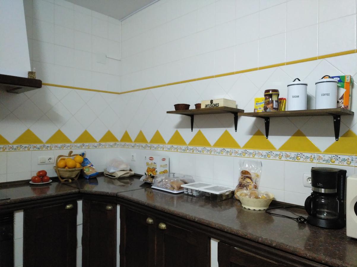 Casa Rural Pena Falcon Torrejon el Rubio Bagian luar foto